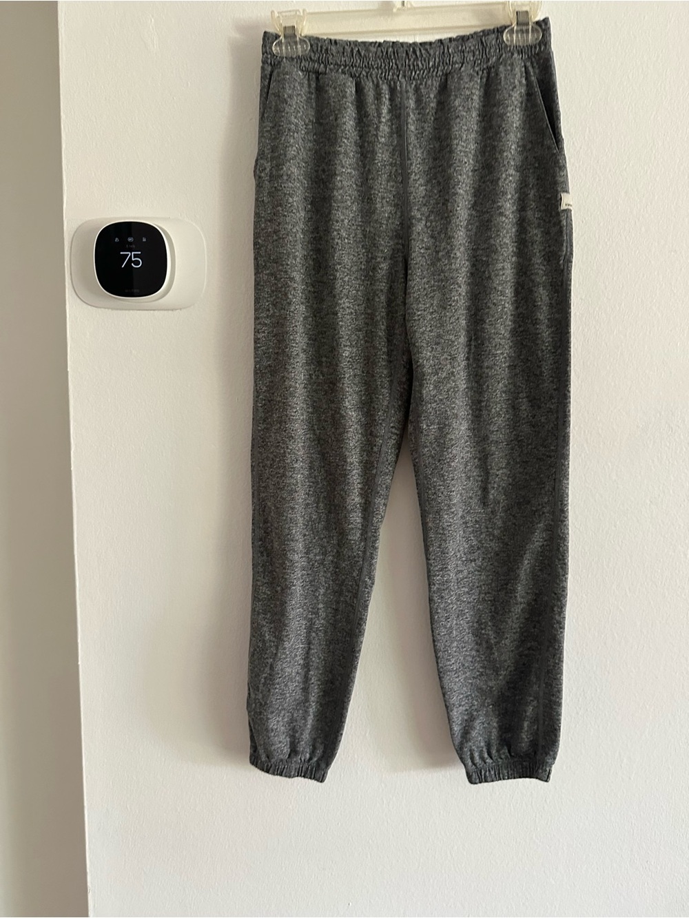 Vuori boyfriend heather grey Knit Jogger